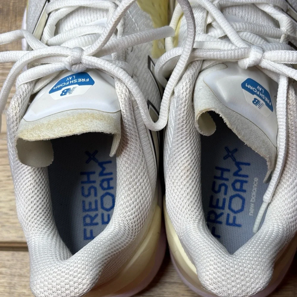Women’s New Balance Fresh Foam Lav V2 Size 8.5 - Picture 3 of 8